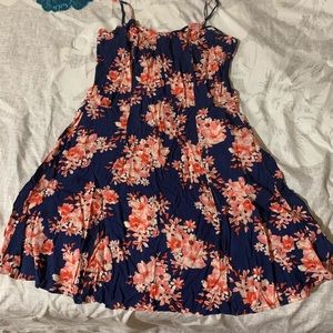 Forever 21 Floral Dress 🌺